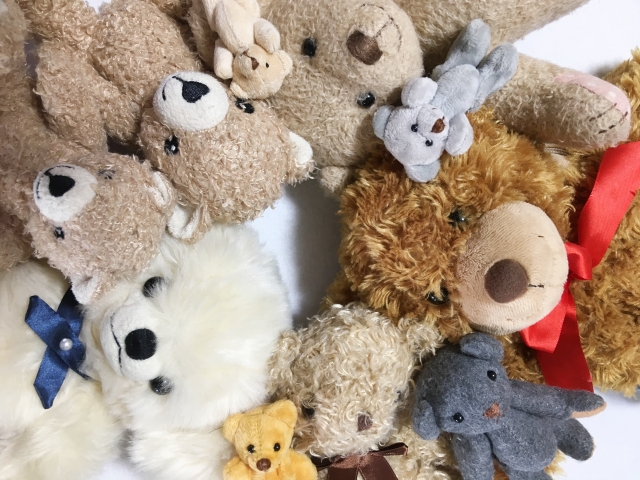 増えすぎたぬいぐるみどうする？すっきりおしゃれに収納するアイデアをご紹介
